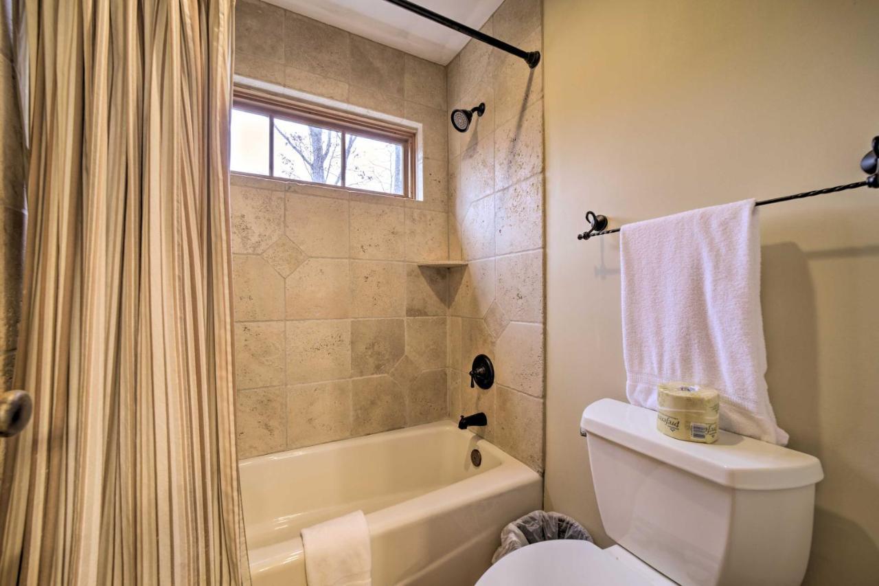 Luxury Cabin Rental In Franklin With Private Hot Tub Exterior foto